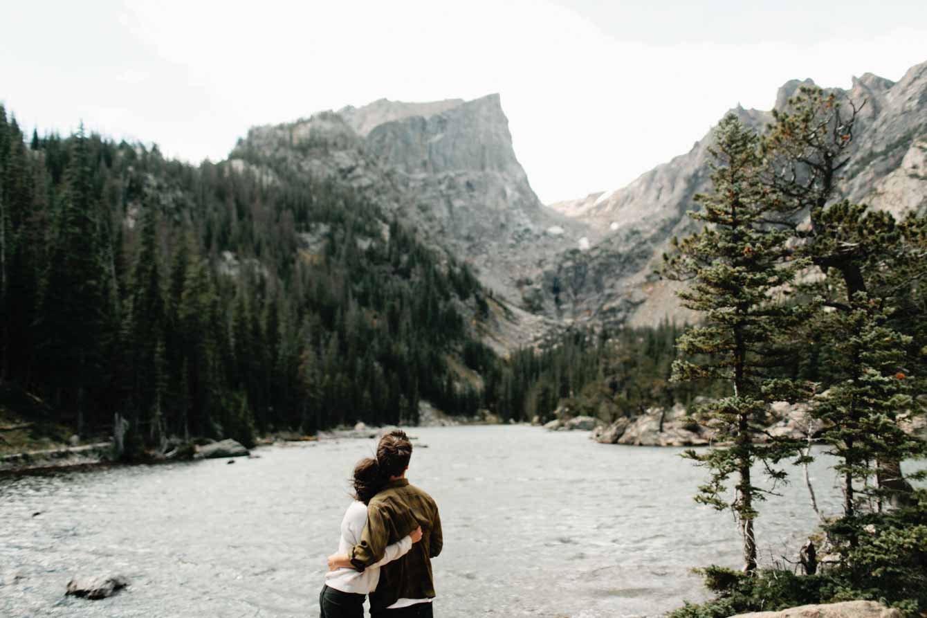 rockymountainnationalparkdreamlakengagementphotography-21