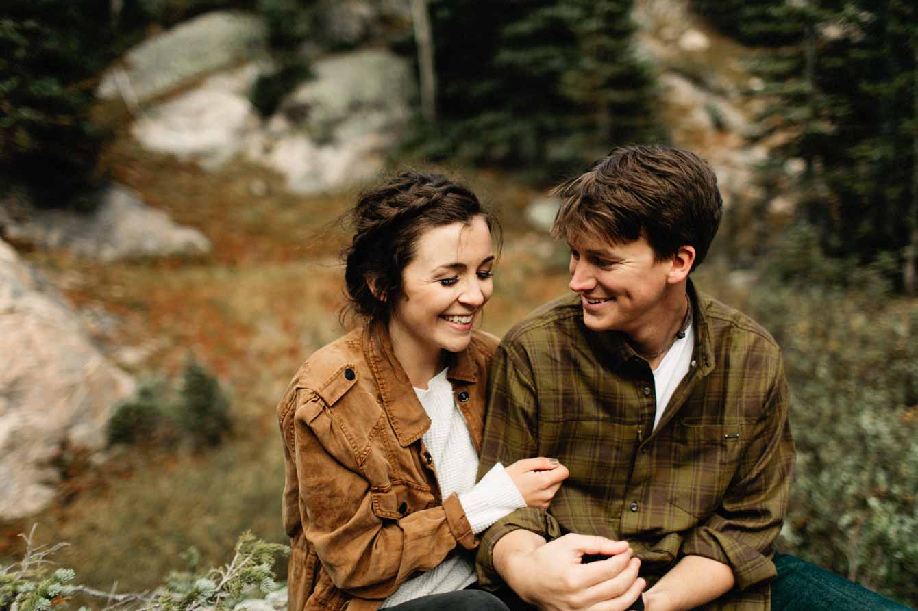 rockymountainnationalparkdreamlakengagementphotography-35