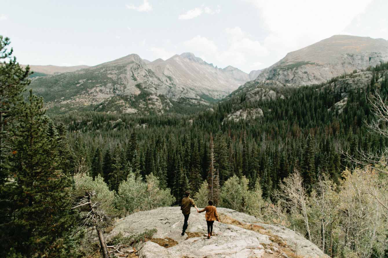 rockymountainnationalparkdreamlakengagementphotography-42