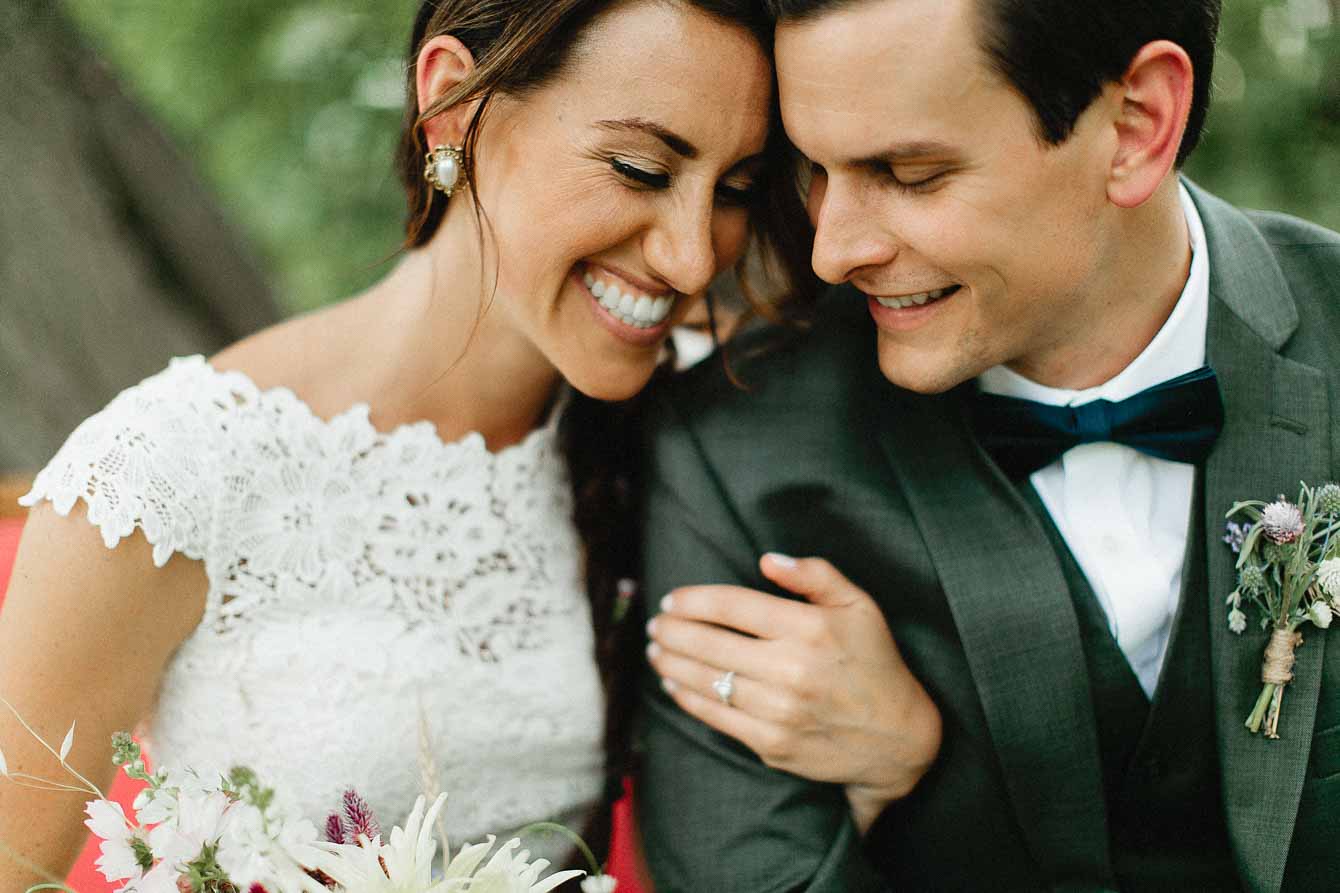 lyons_farmette_bohemian_colorado_wedding-9-2